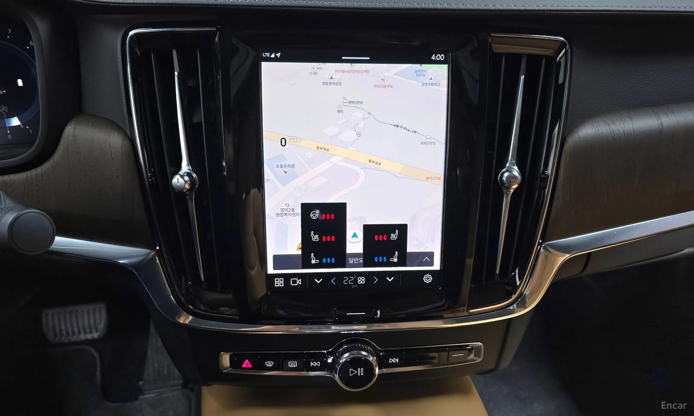 S90