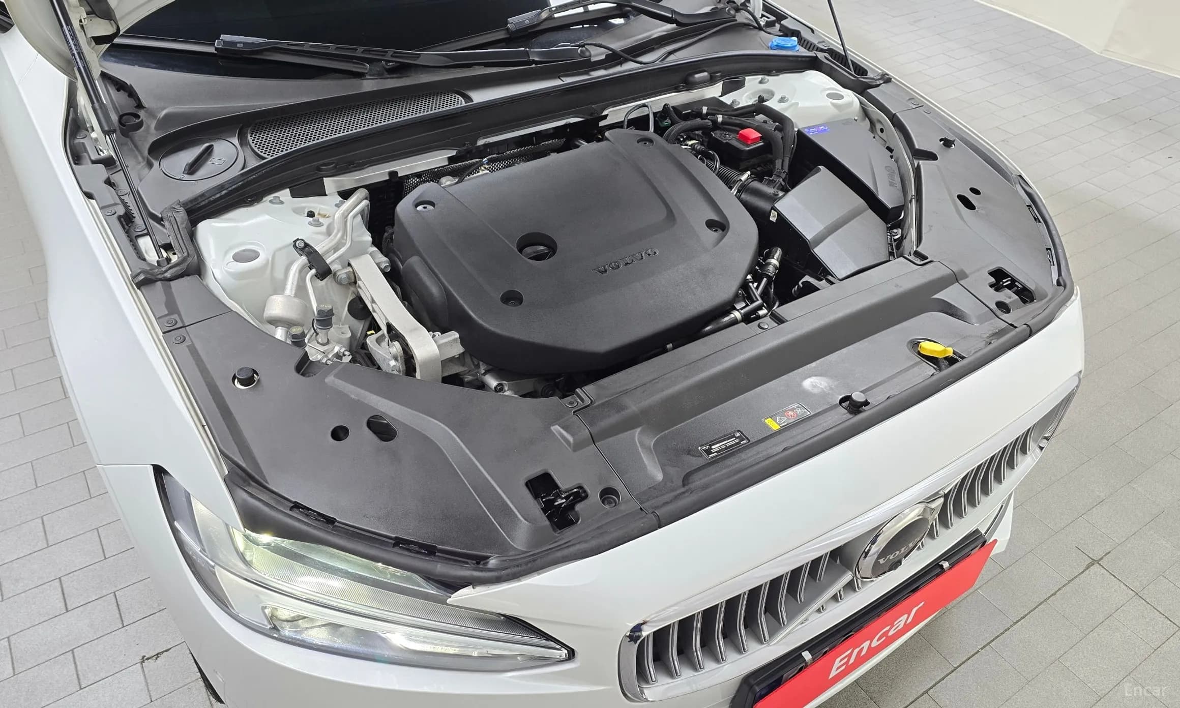 S90