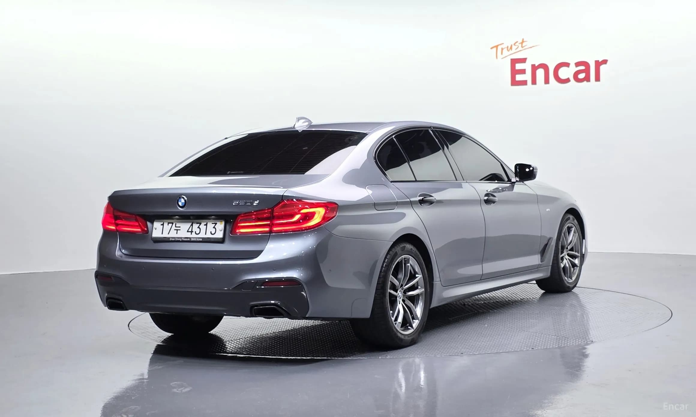 5 Series (G30)