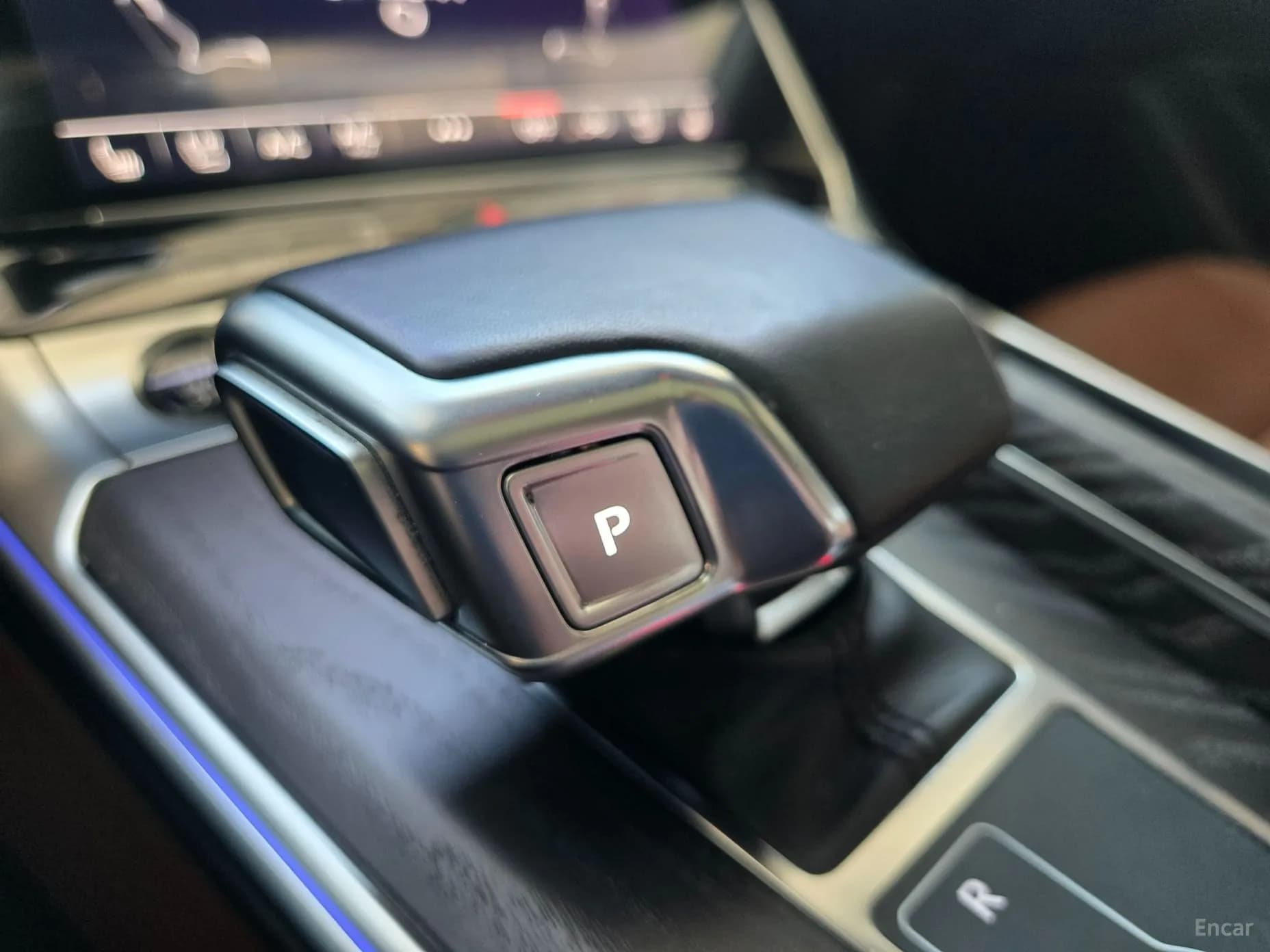A6 (C8)