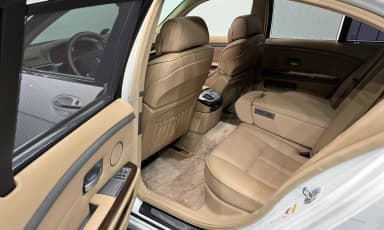 7 Series (E65)
