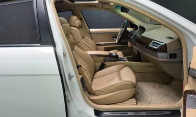7 Series (E65)