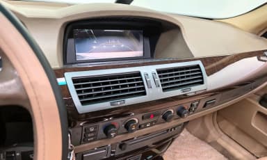 7 Series (E65)