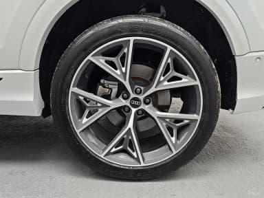 Q8 (4M)