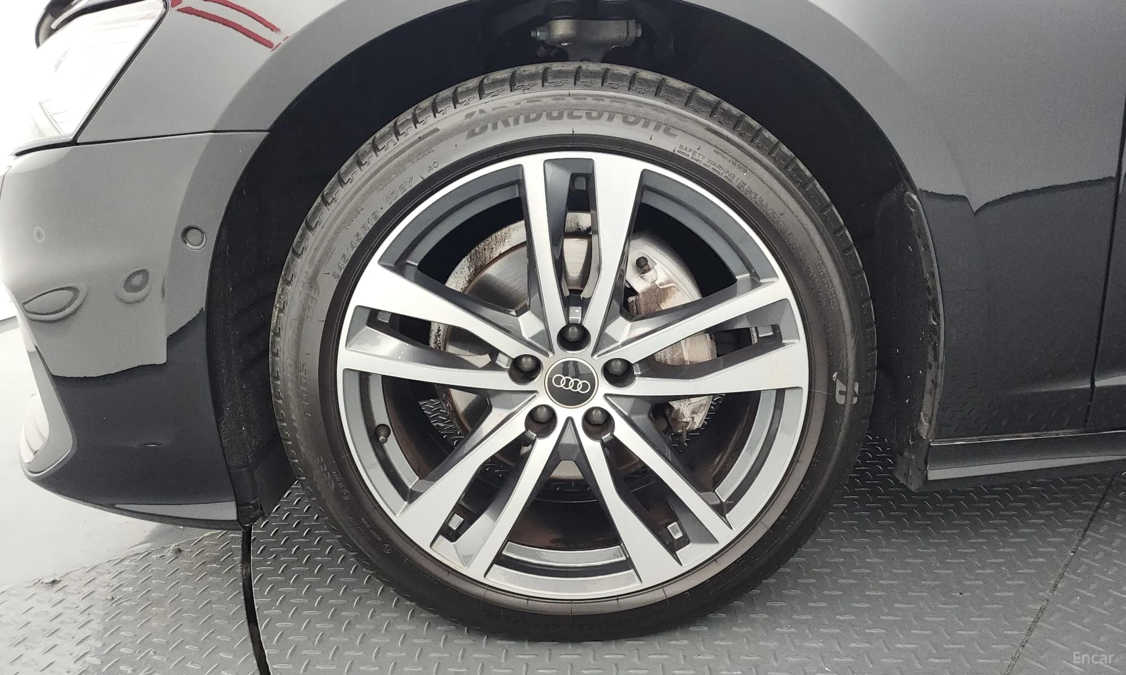 A6 (C8)