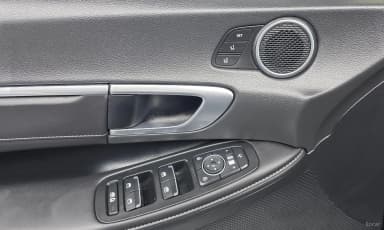 Sonata Hybrid (DN8)