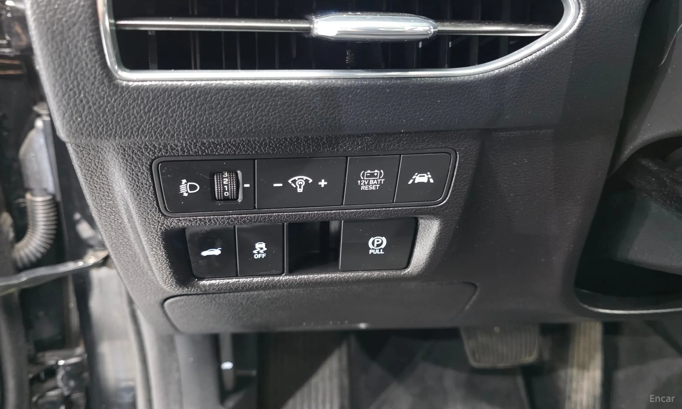 Sonata Hybrid (DN8)