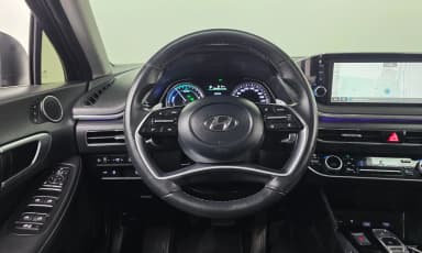 Sonata Hybrid (DN8)