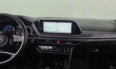 Sonata Hybrid (DN8)