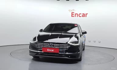 Sonata Hybrid (DN8)