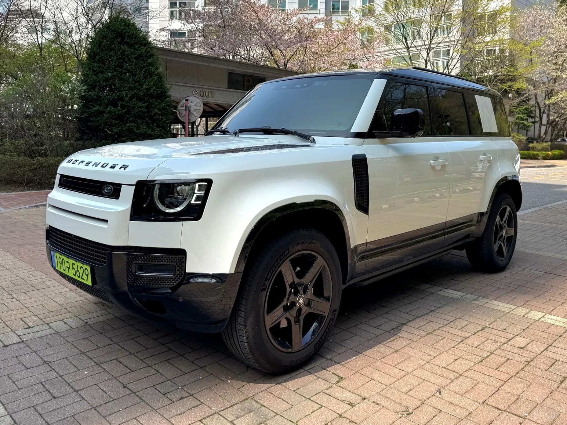 Defender (L663)