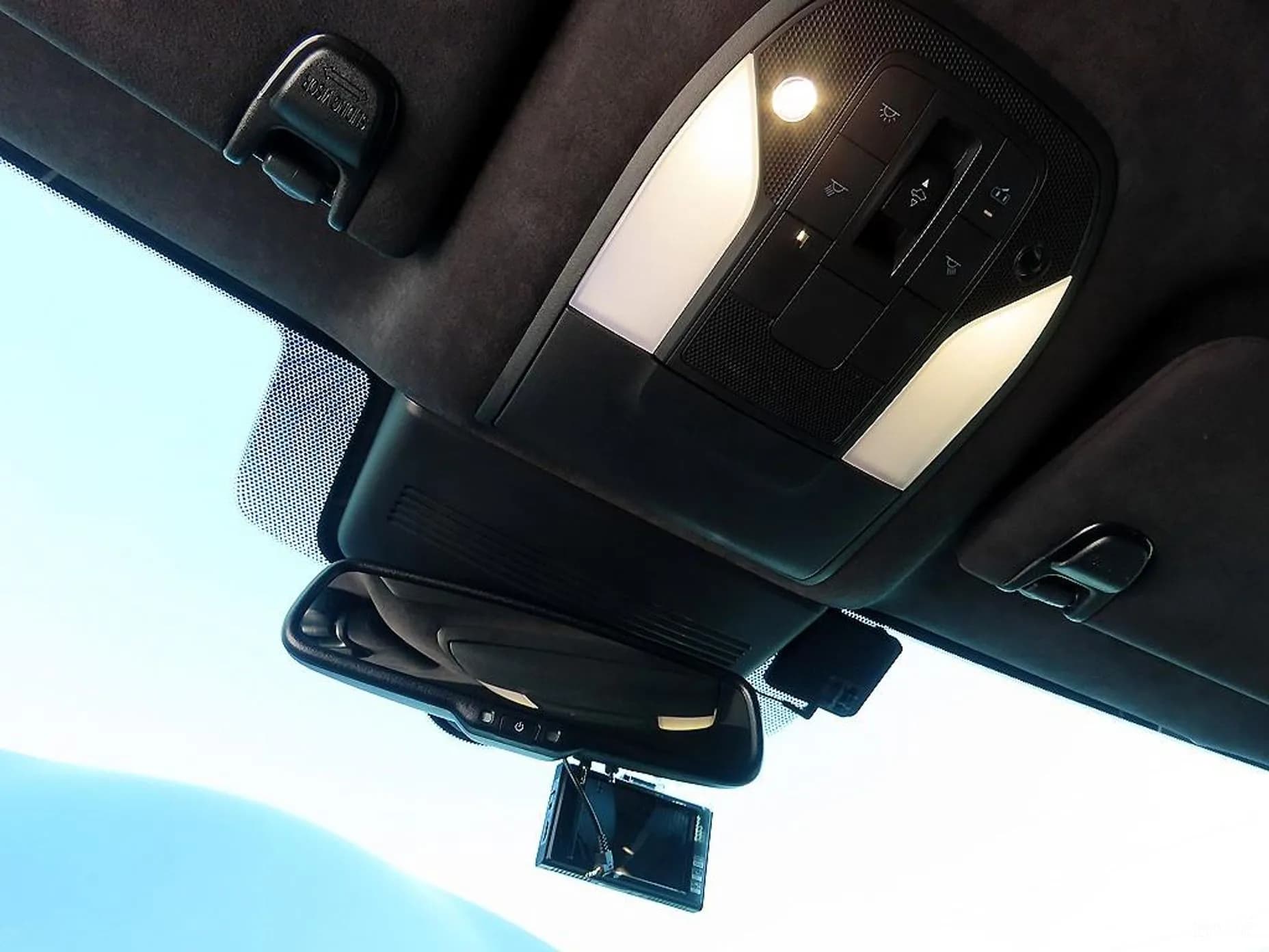 QX50 (P71A)