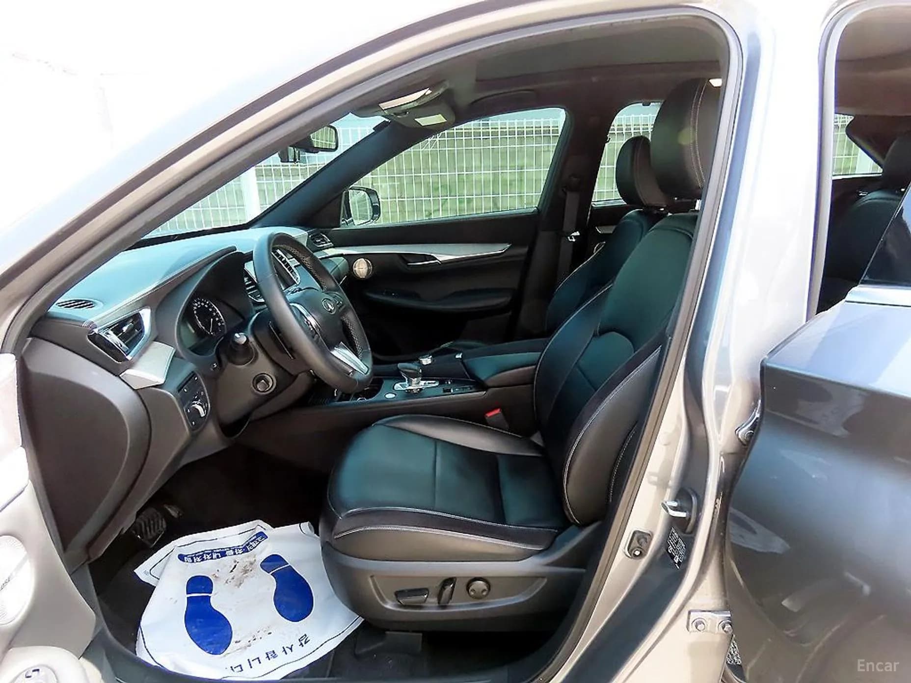 QX50 (P71A)