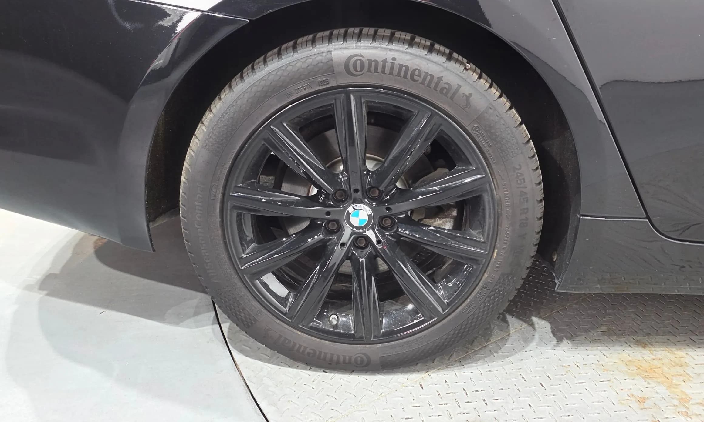 5 Series (G30)