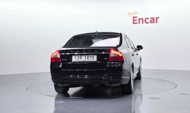 S80