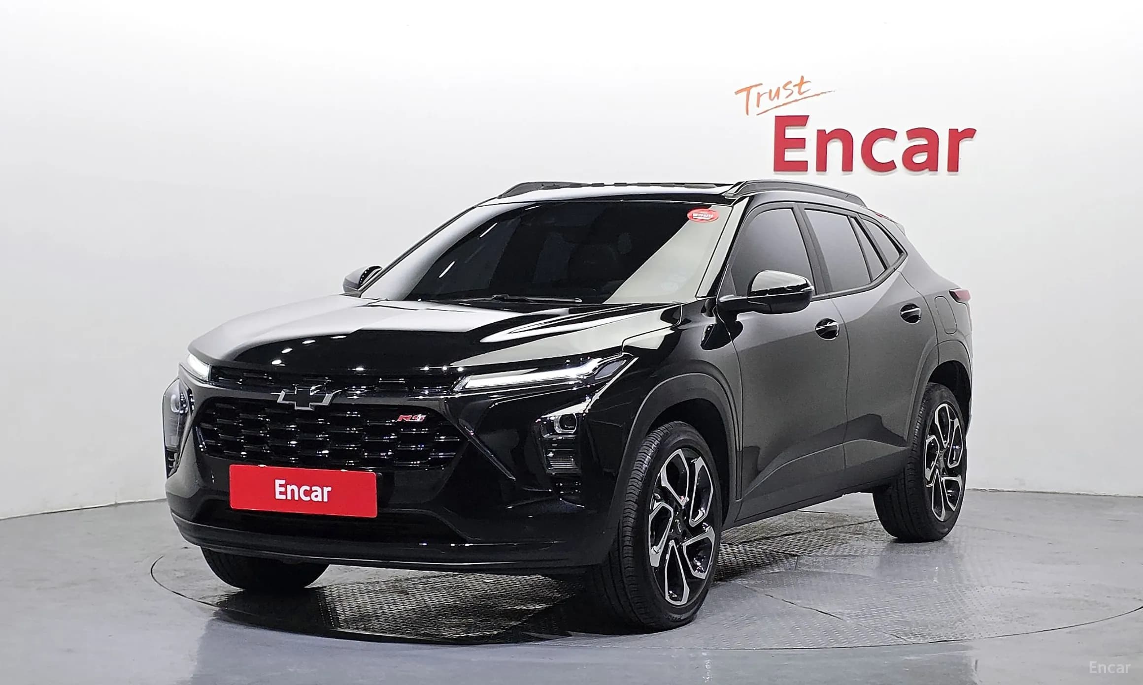 Trax Crossover