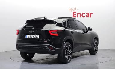 Trax Crossover