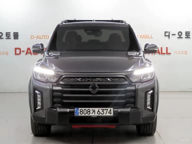 Rexton Sports Khan