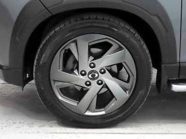 Rexton Sports Khan