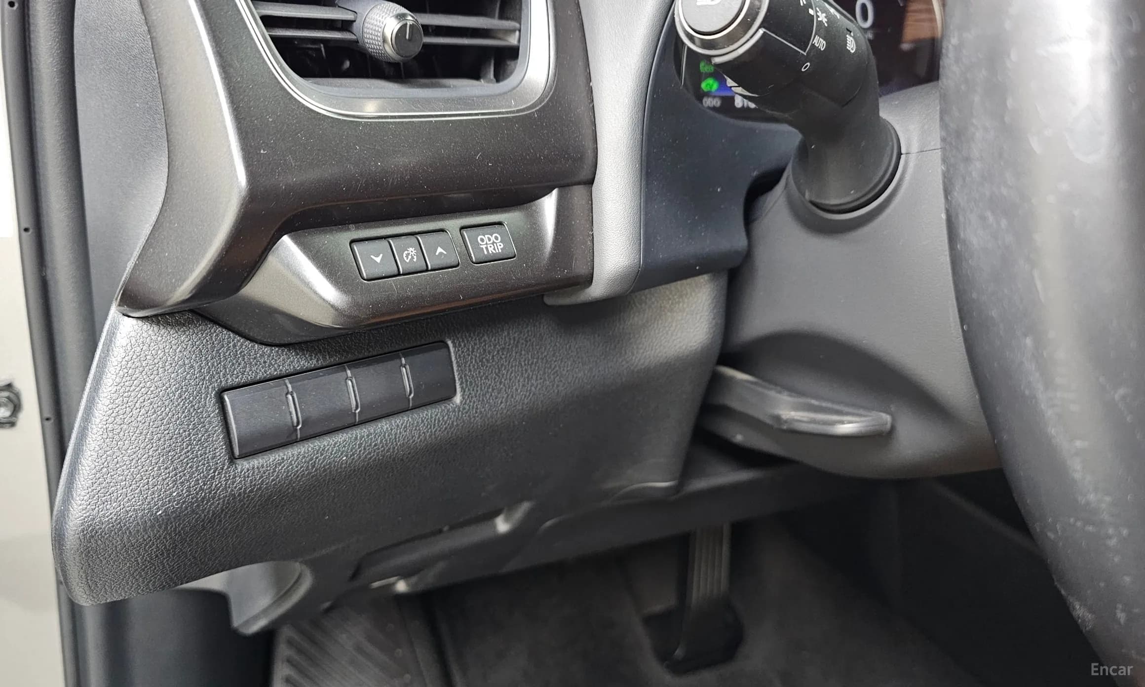 UX250h
