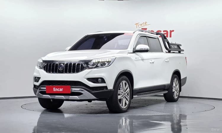 Rexton Sports Khan