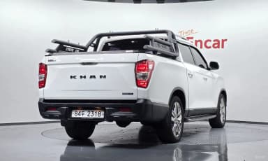 Rexton Sports Khan