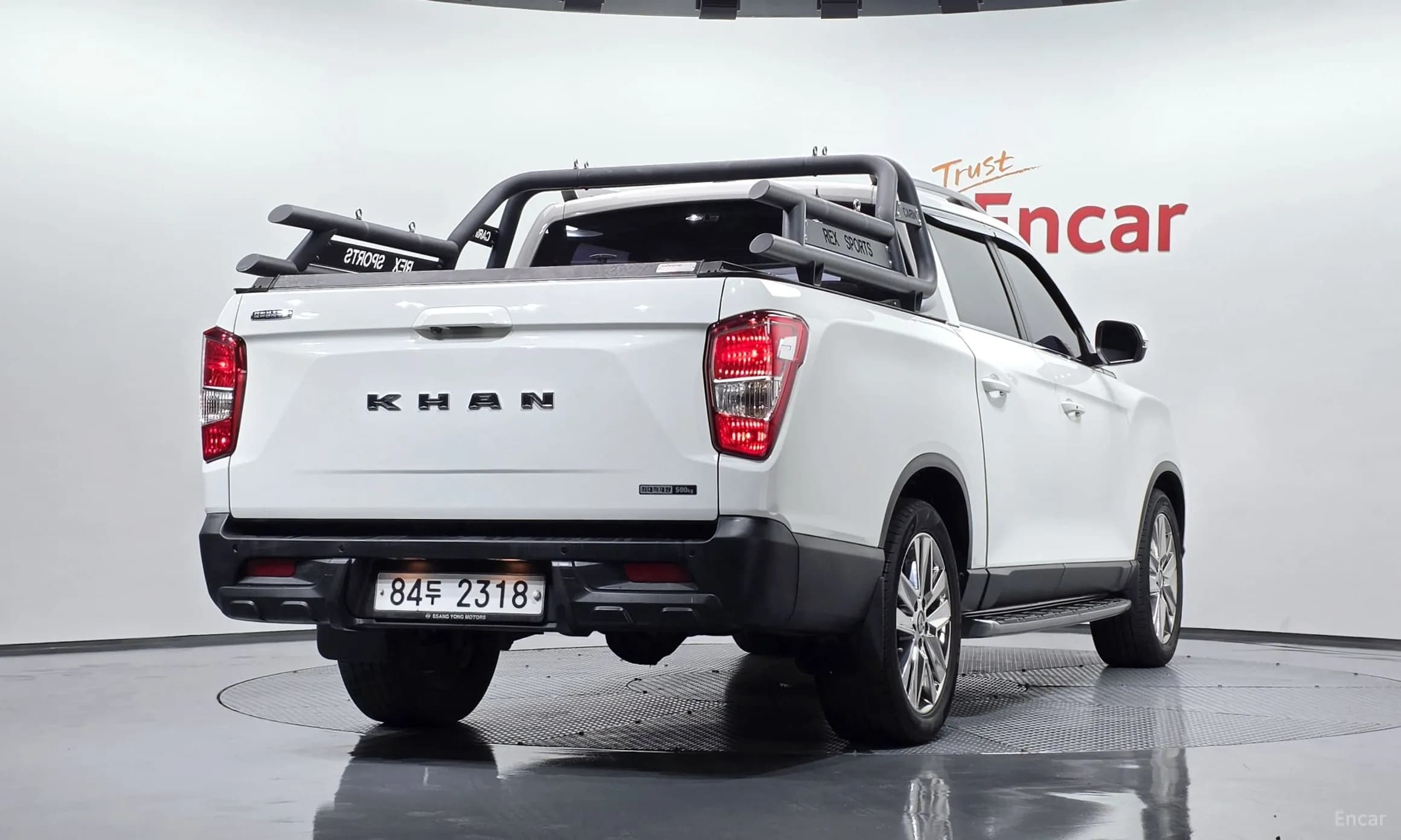 Rexton Sports Khan