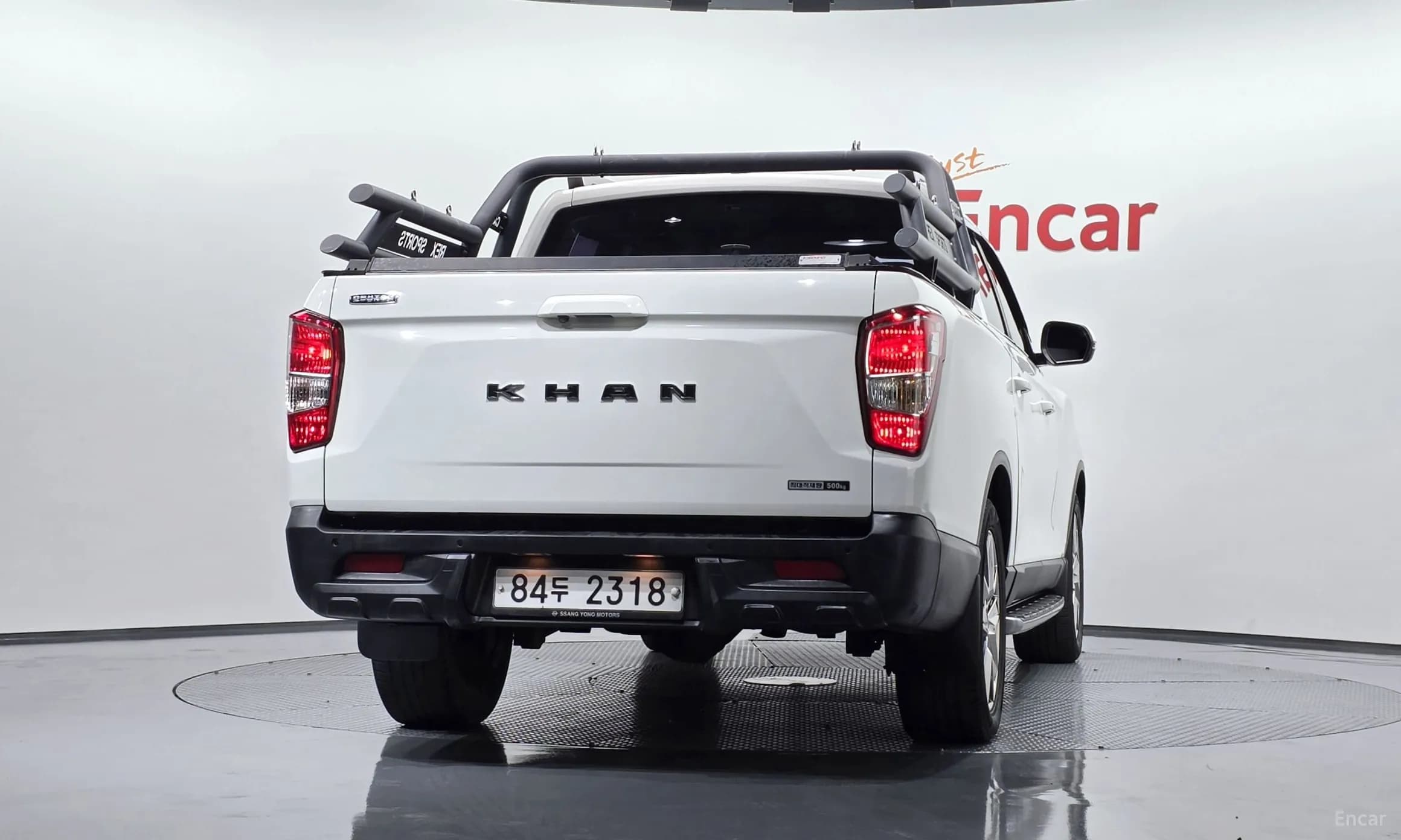 Rexton Sports Khan
