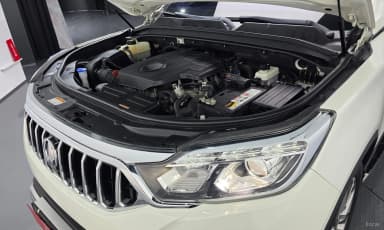 Rexton Sports Khan