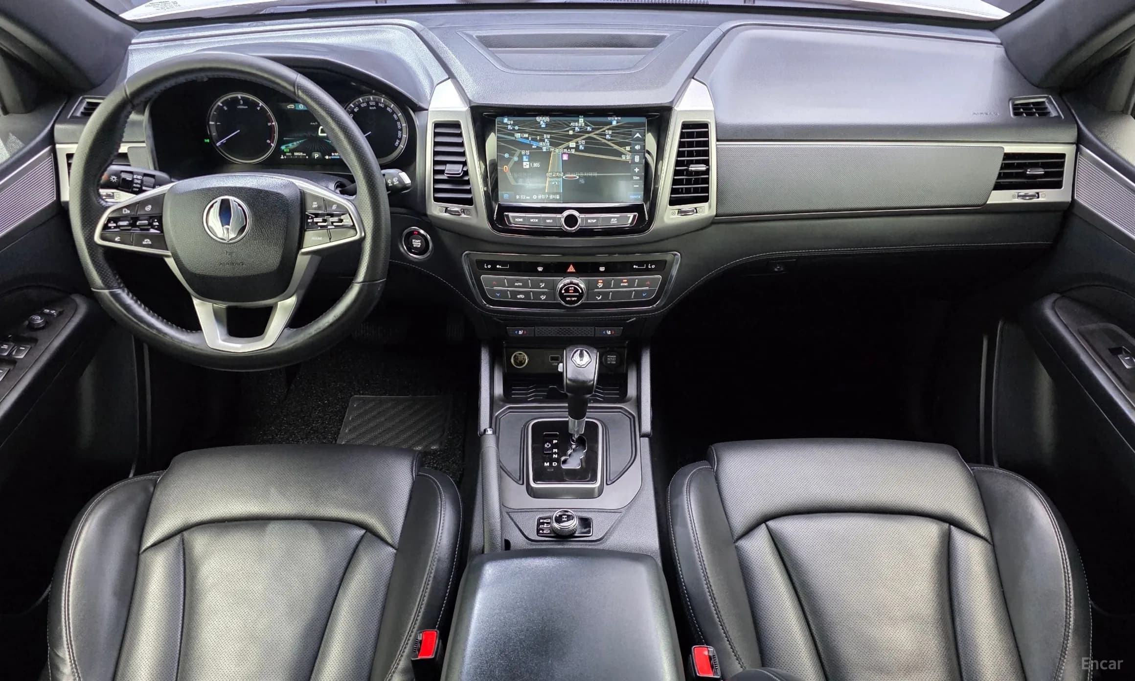 Rexton Sports Khan