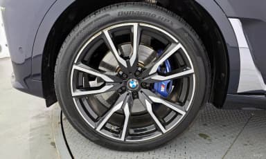 X7 (G07)