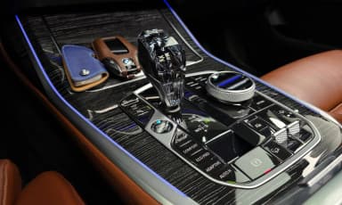 X7 (G07)
