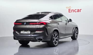X6 (G06)