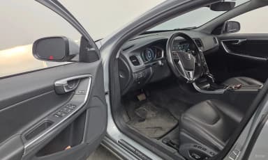 S60