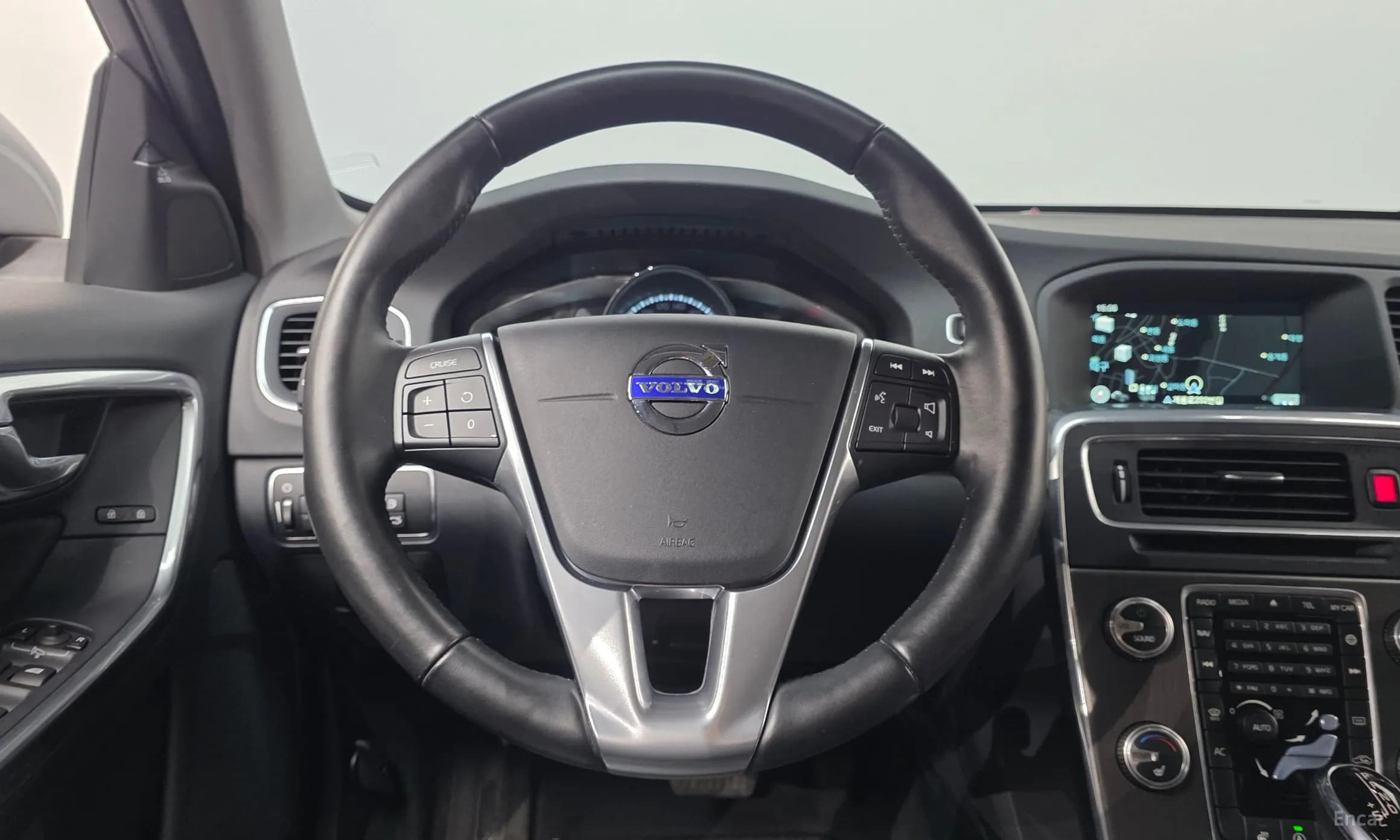 S60