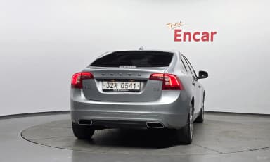 S60