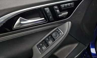Q30