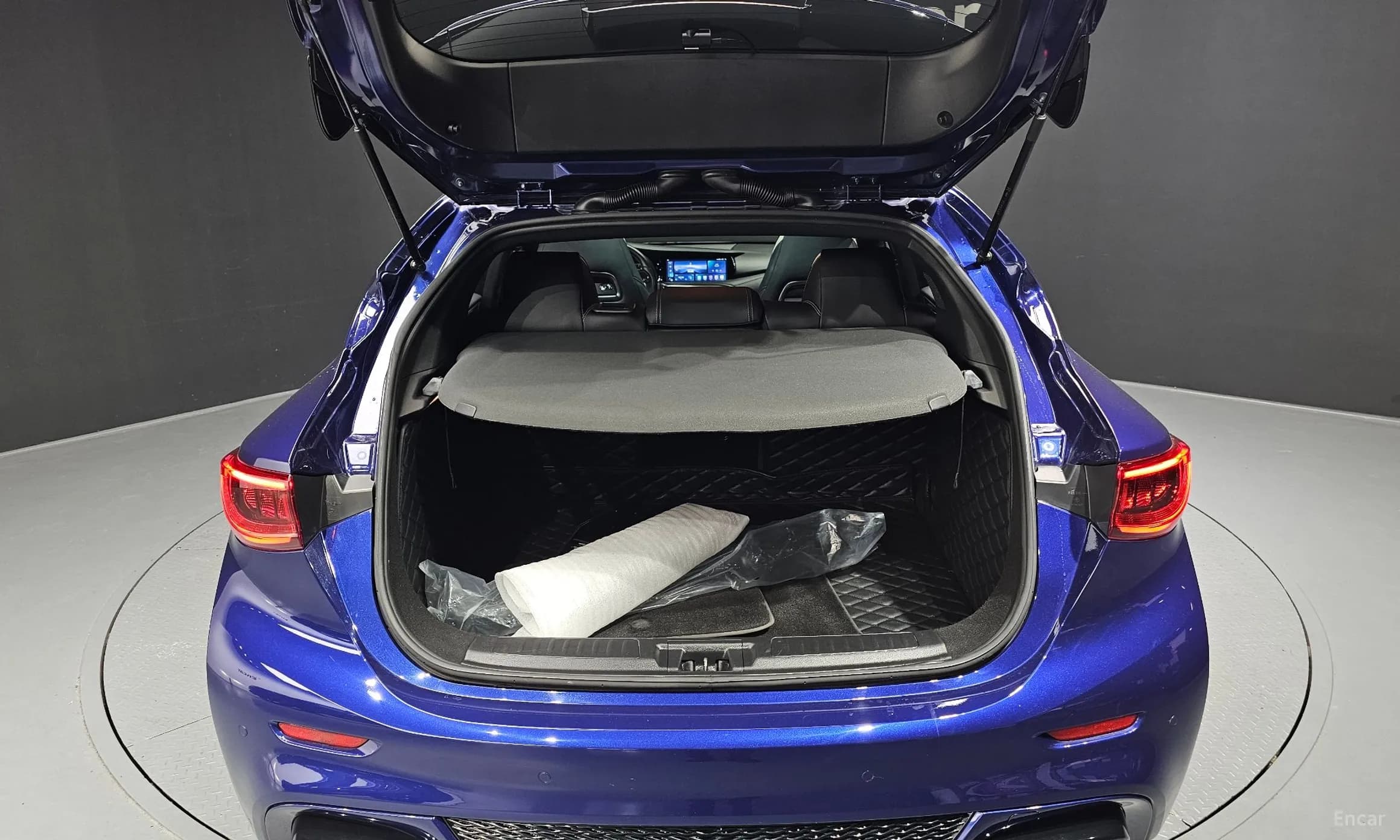 Q30