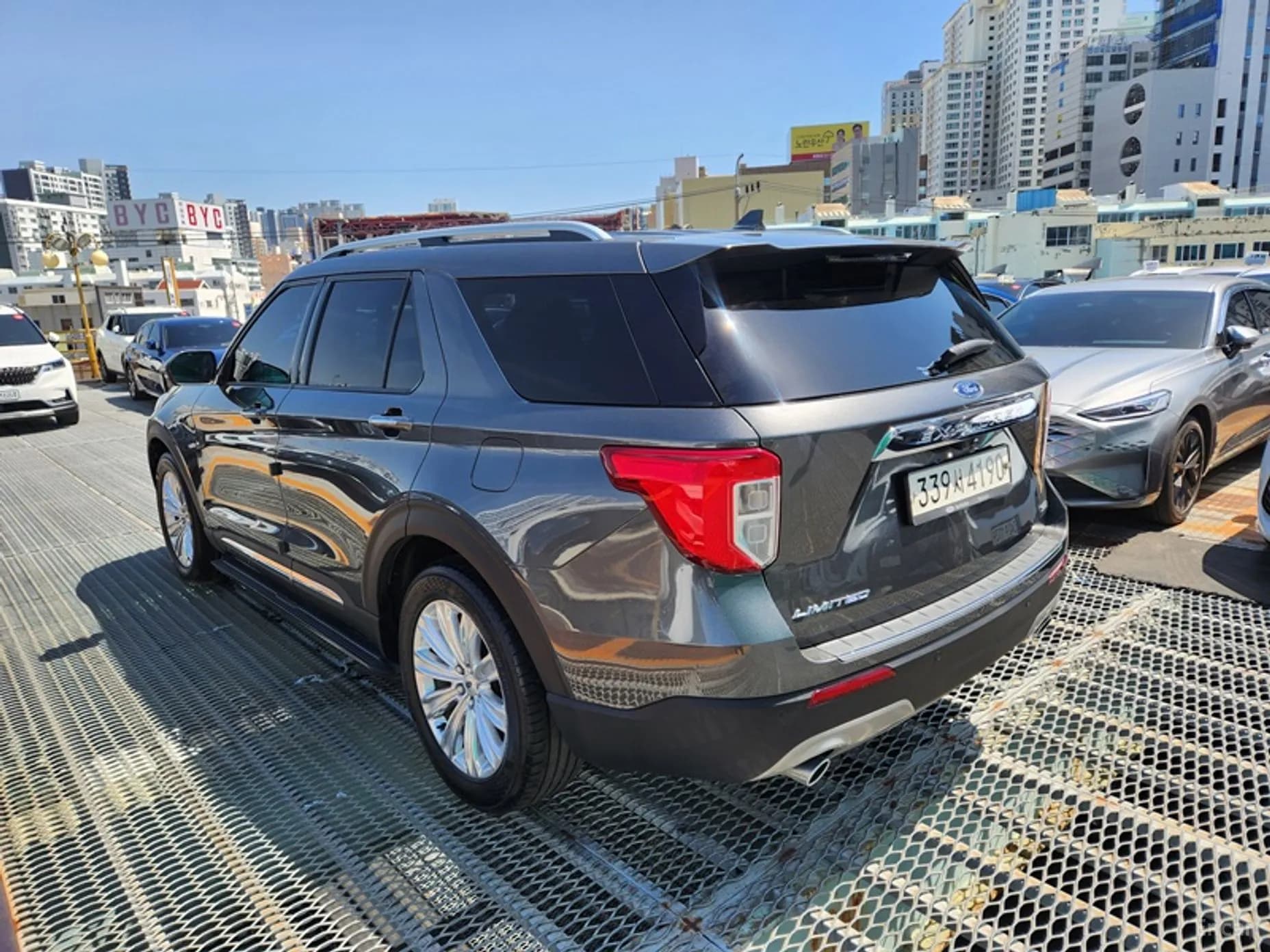 Explorer 6th Generation