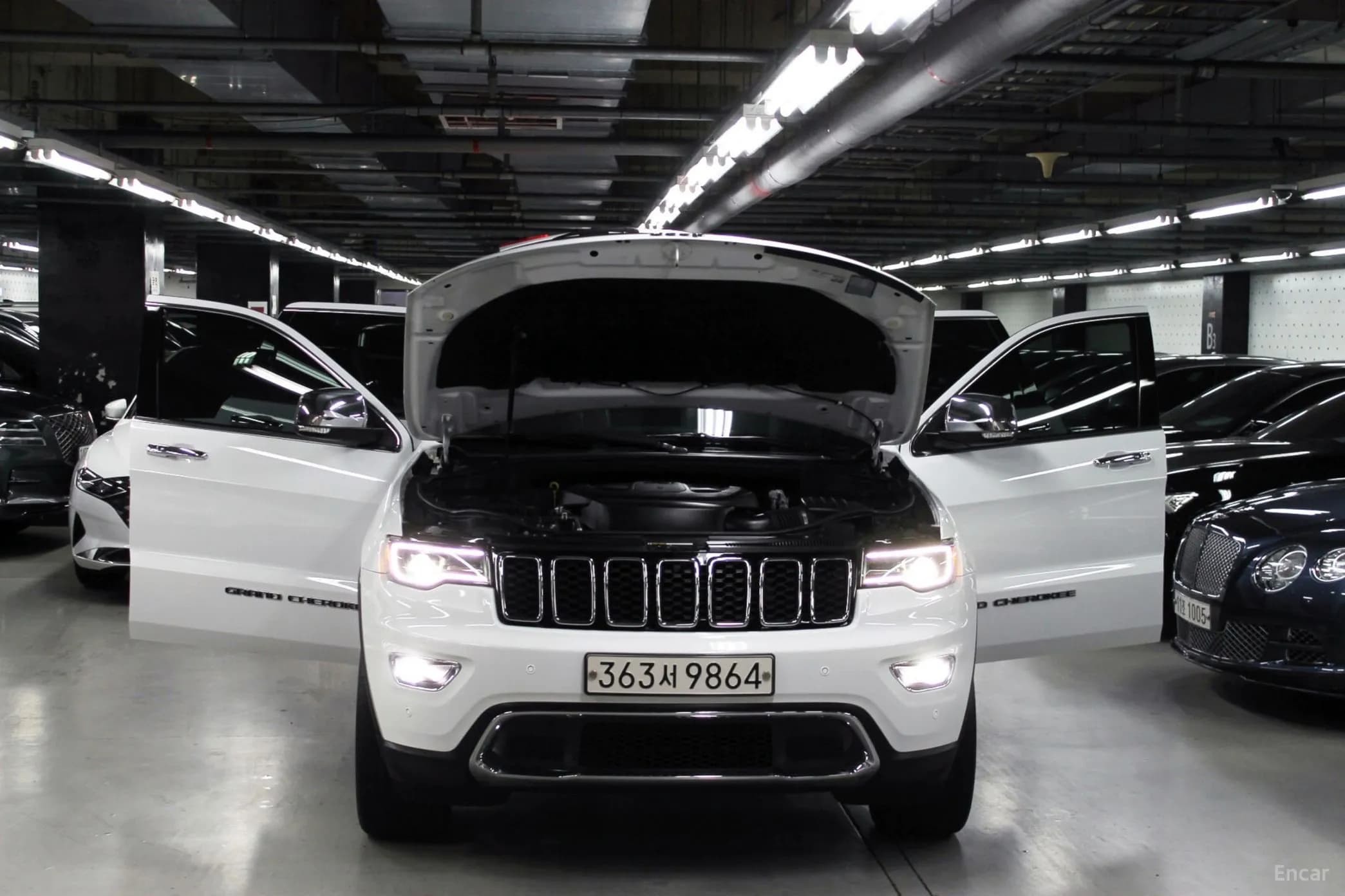 Grand Cherokee