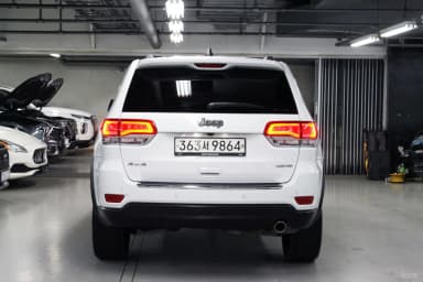 Grand Cherokee
