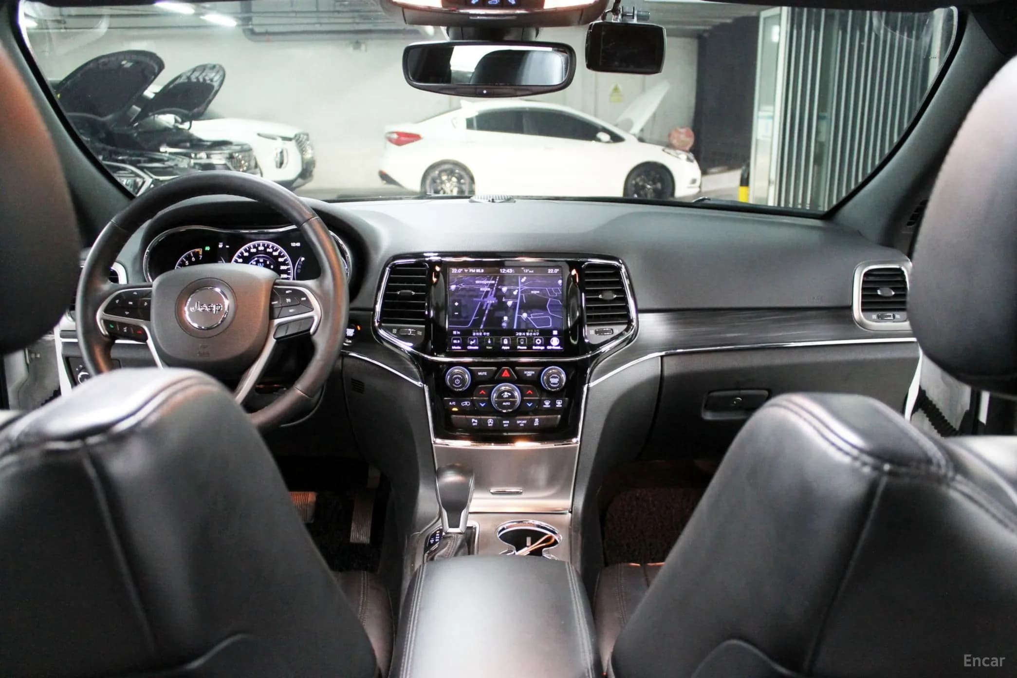 Grand Cherokee