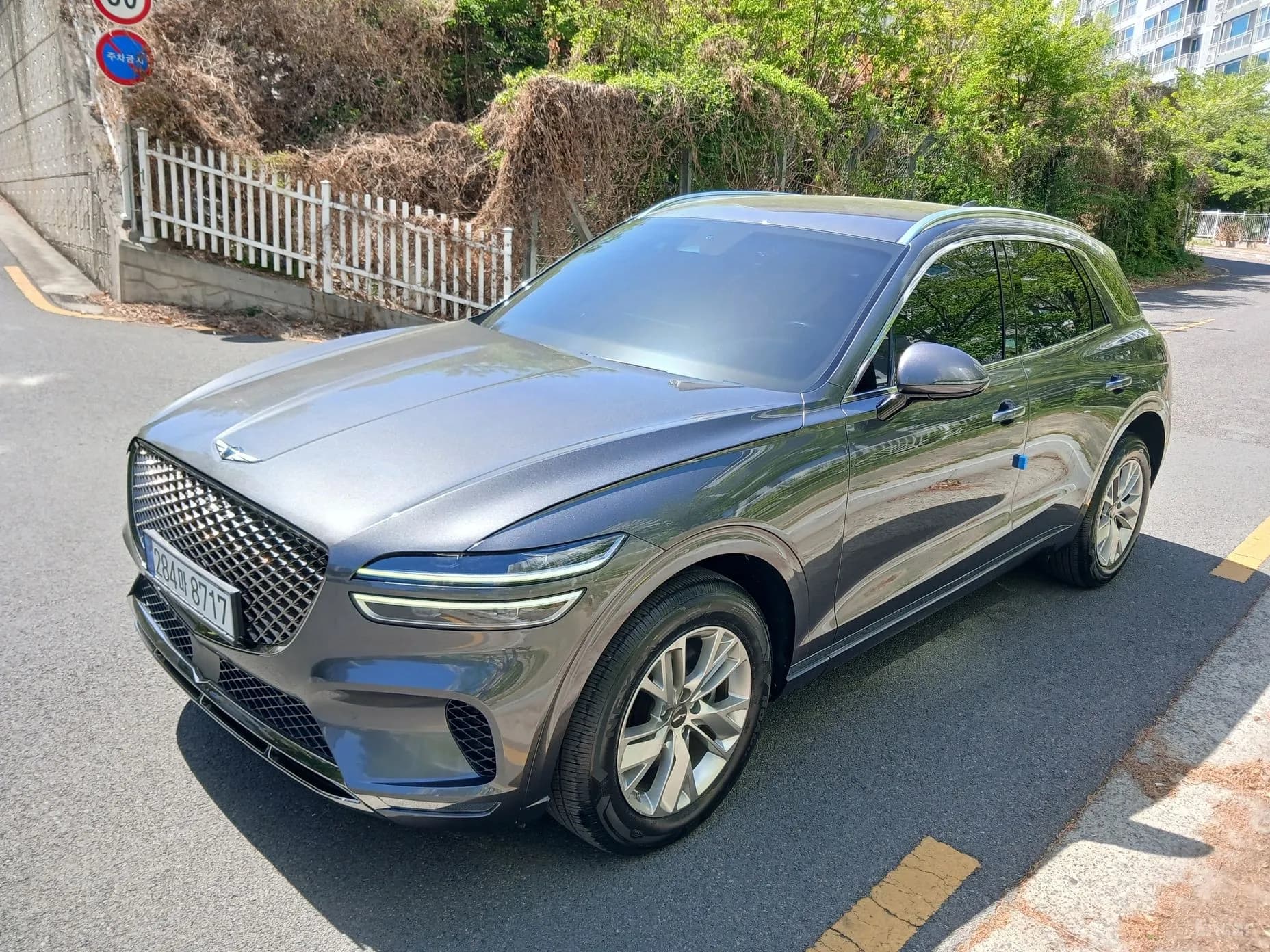 GV70