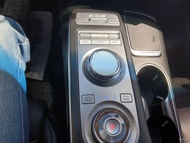 GV70