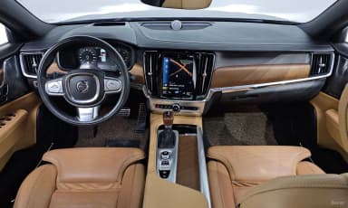 S90