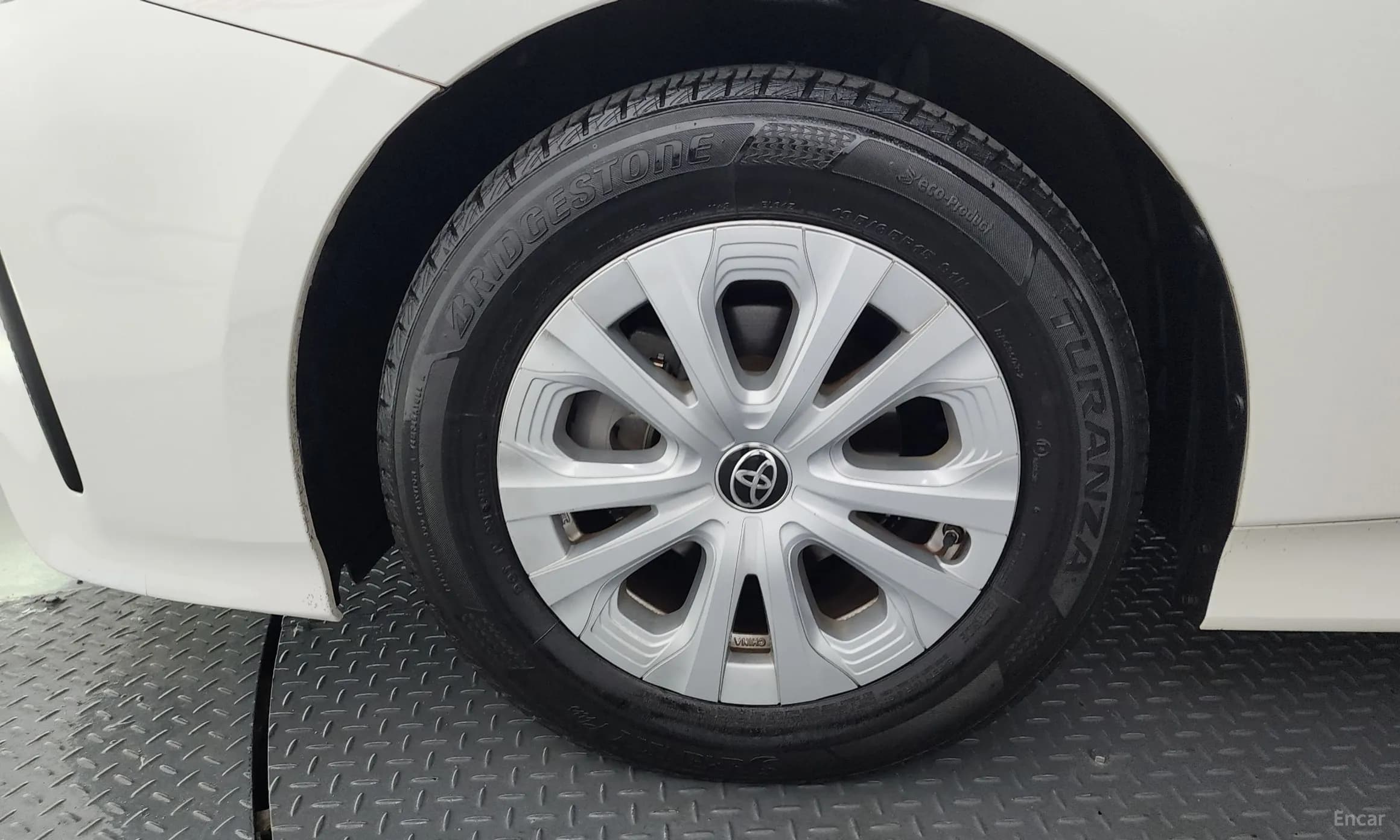Prius 4th Generation