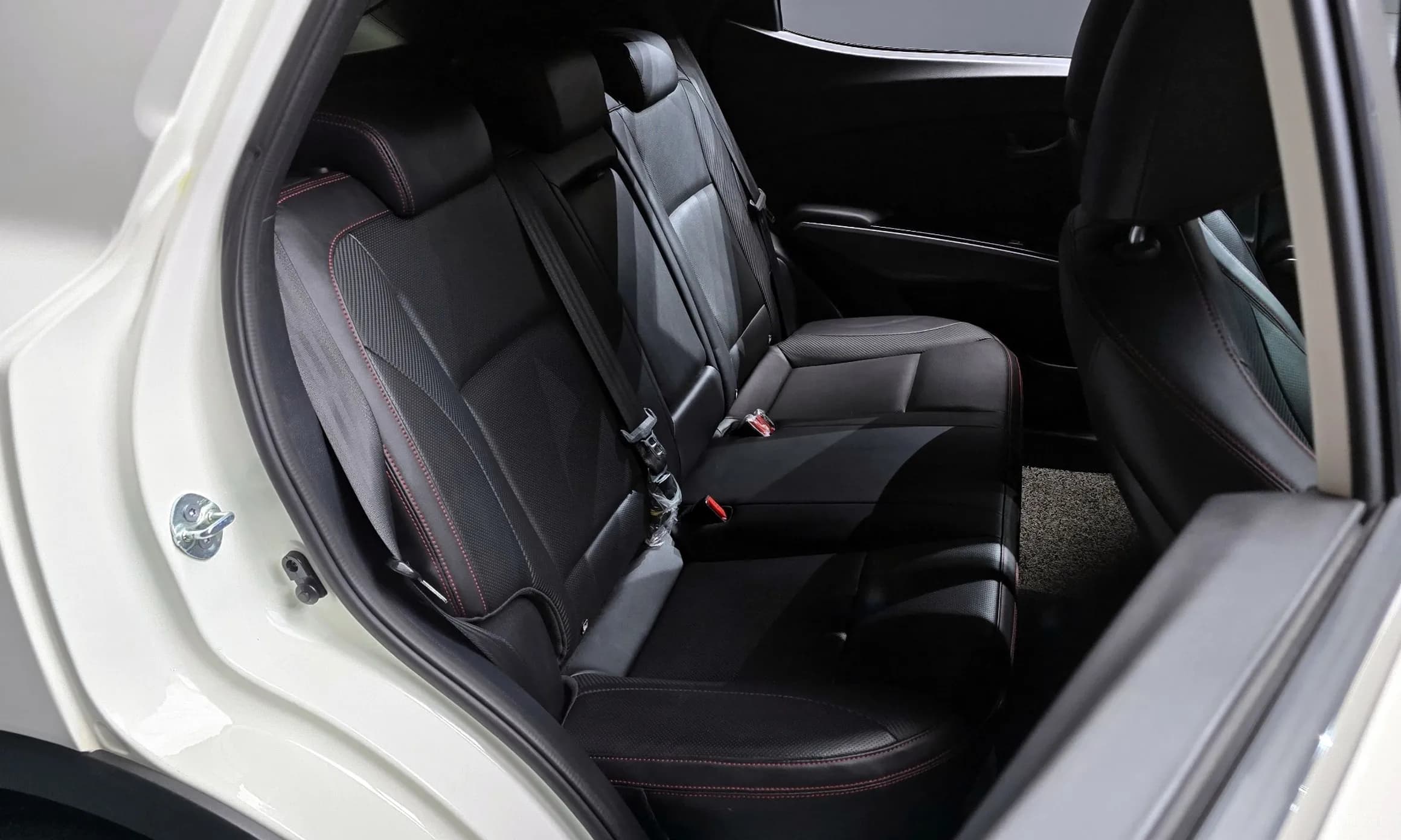 Berry New Tivoli