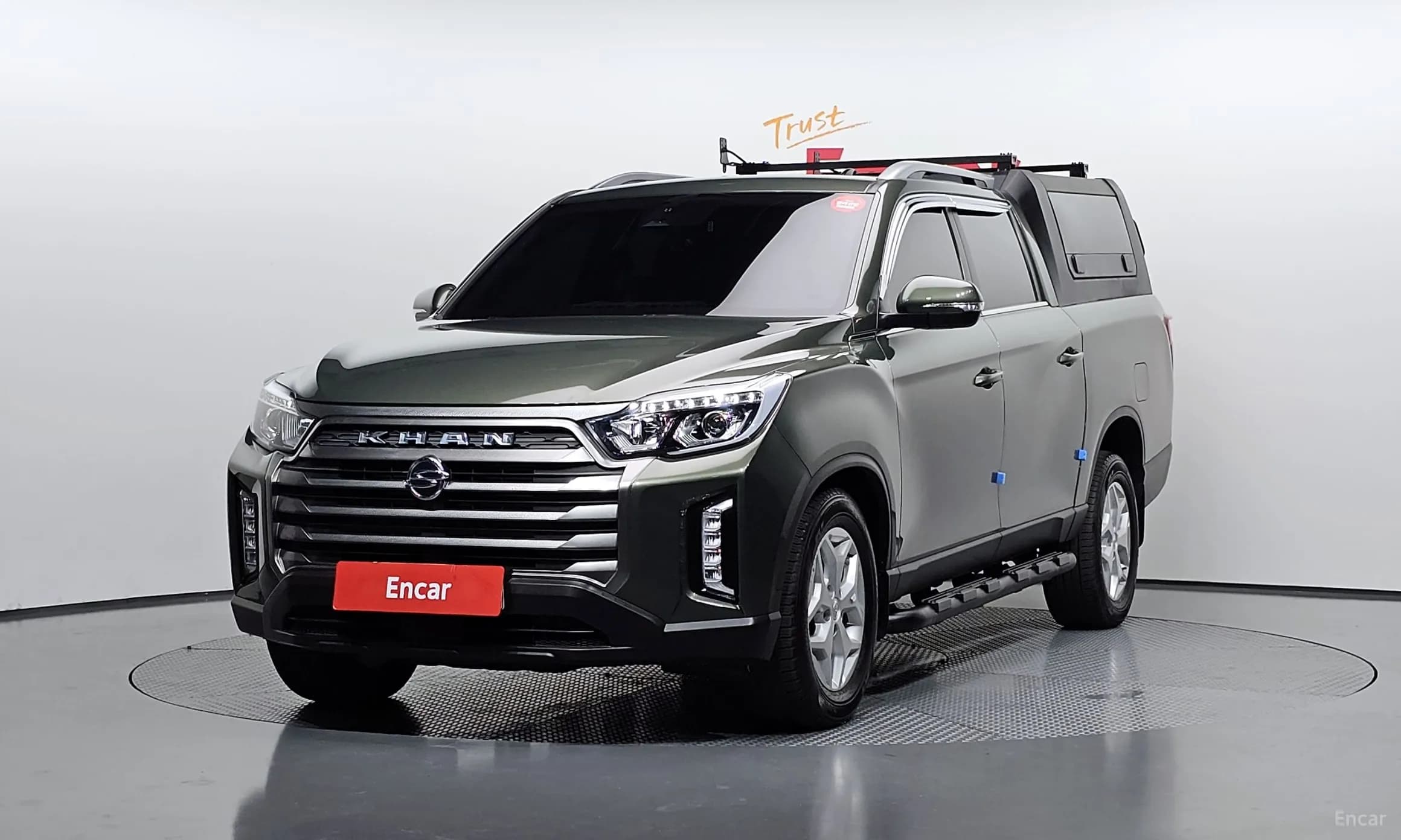Rexton Sports Khan