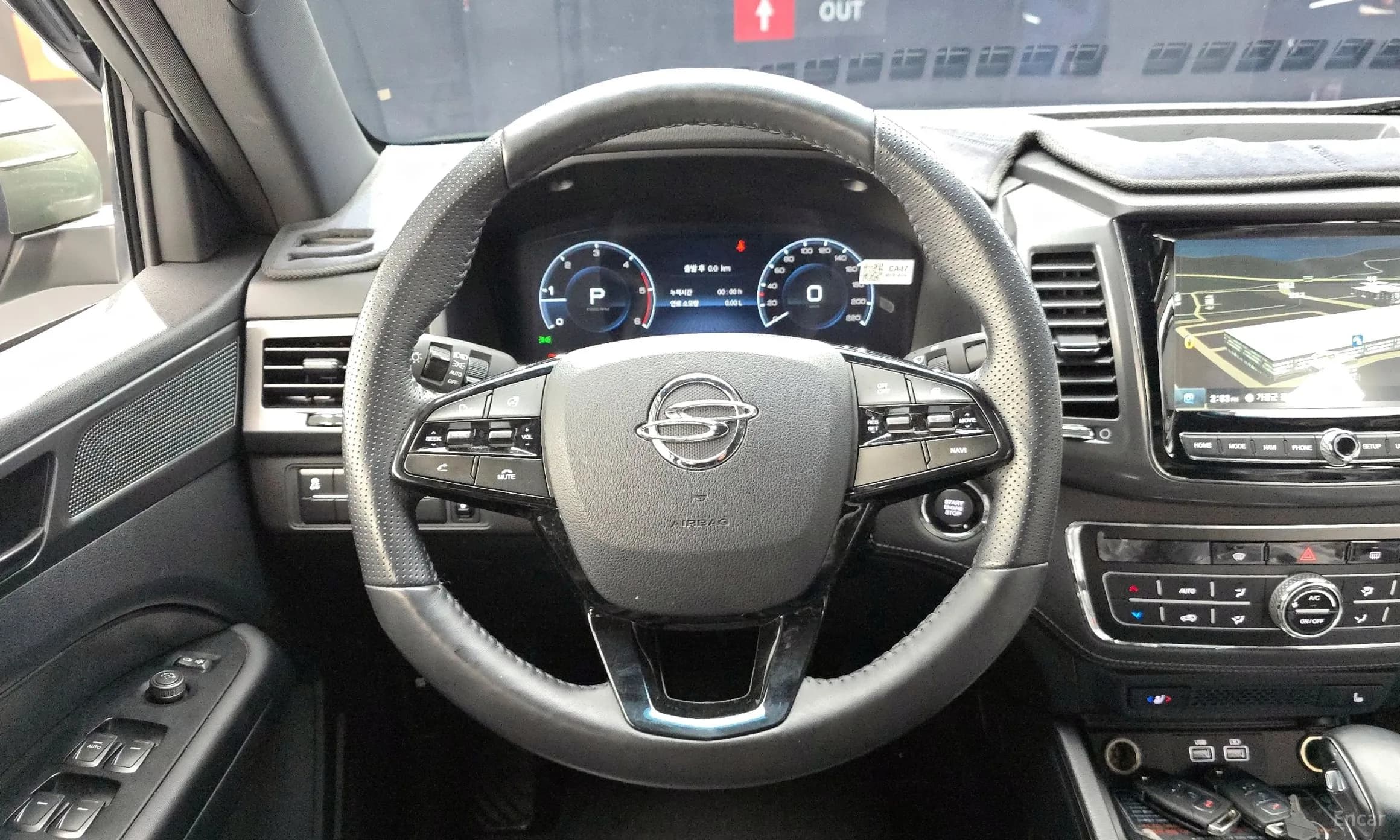Rexton Sports Khan
