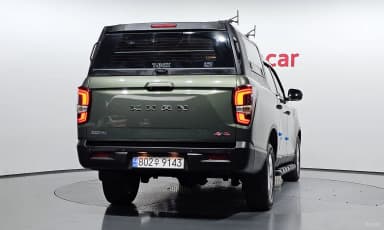 Rexton Sports Khan